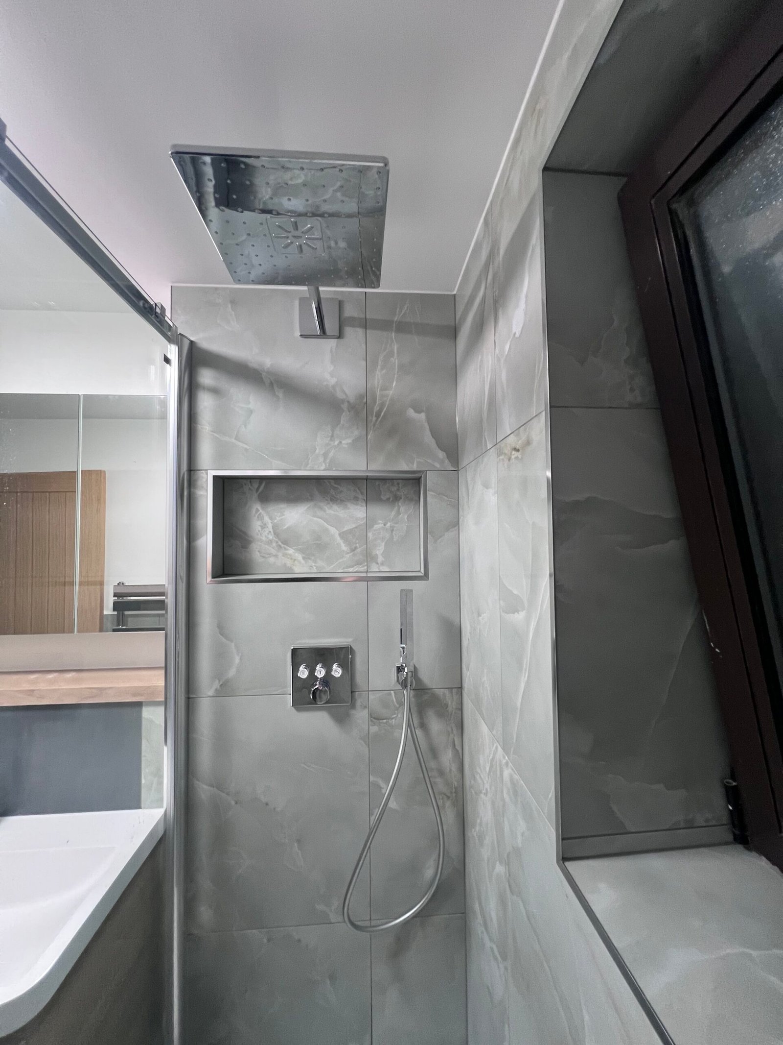 Walk-in shower Crouch End