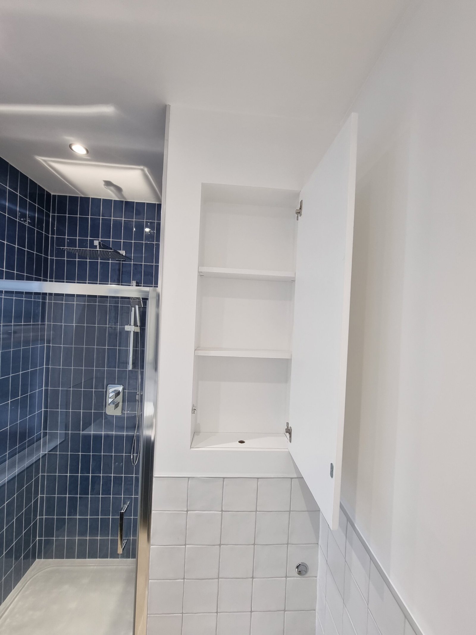Ensuite built-in storage and shower, North London