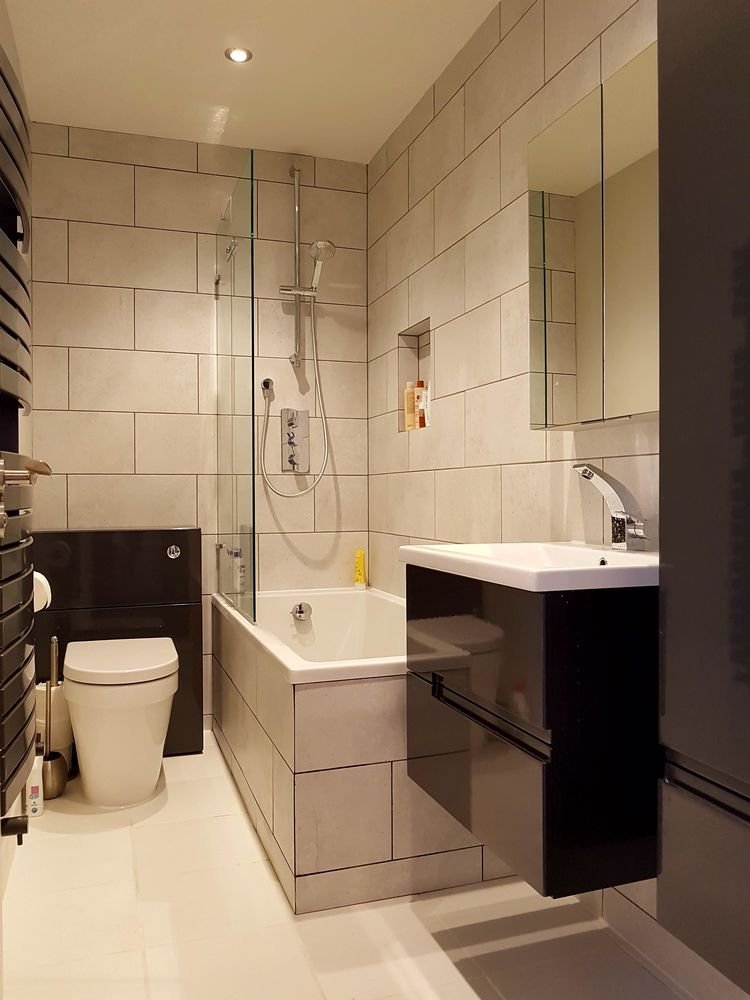 Family bathrooms in Muswell Hill by Lucian Bathrooms